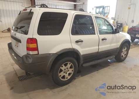 2004 Ford Escape Xlt из США, поврежденный, VIN 1FMYU93194KB36990